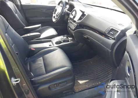 2020 Honda Pilot Awd Touring 7 Passenger z USA, uszkodzony, nr VIN 5FNYF6H67LB034908